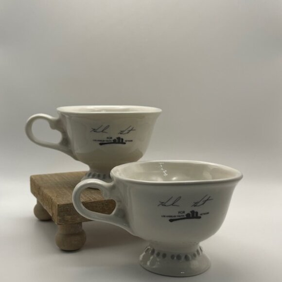 Bailey's Irish Cream Winky Face Tea Cup Designed by Helen Hunt Lot of 2 - Picture 5 of 11